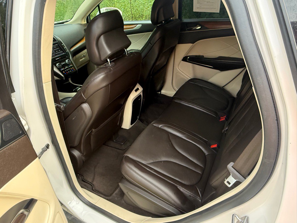2015 Lincoln MKC Image 15
