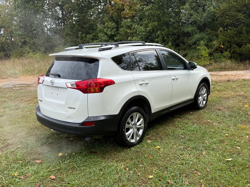 2013 Toyota Rav4 Image 5
