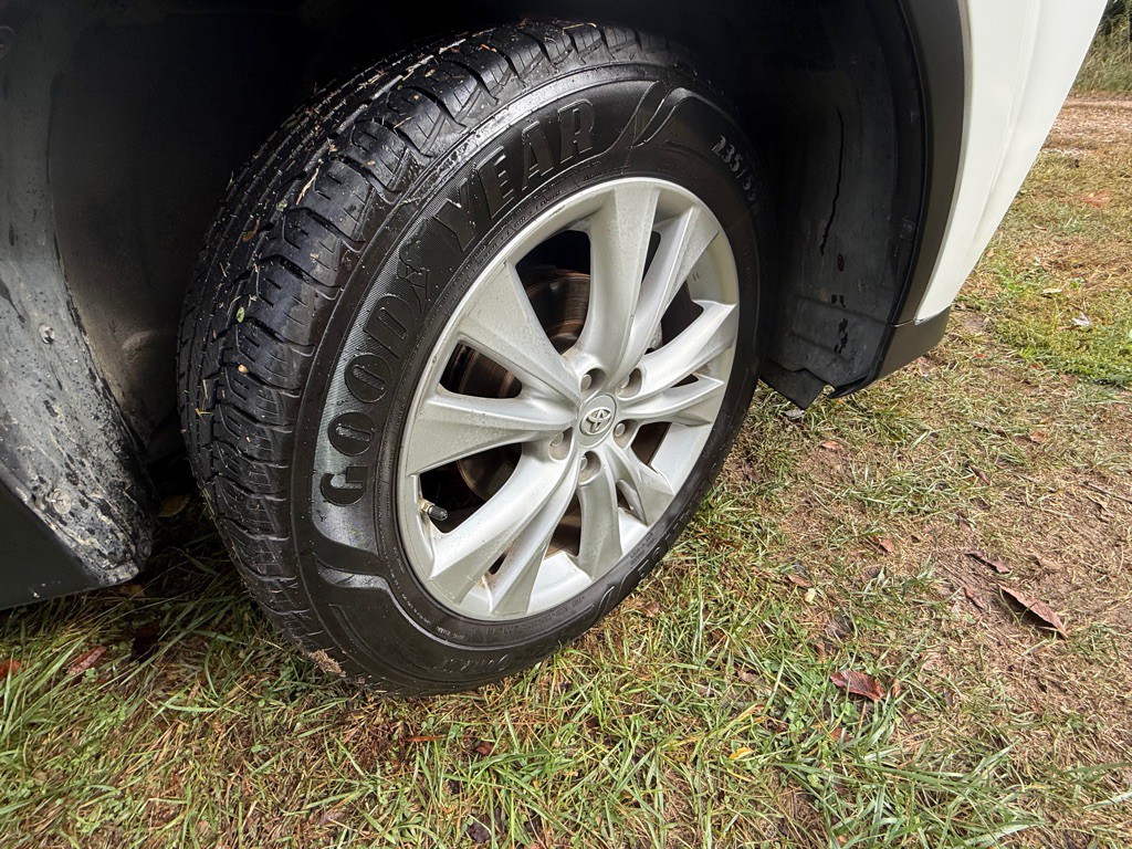 2013 Toyota Rav4 Image 26