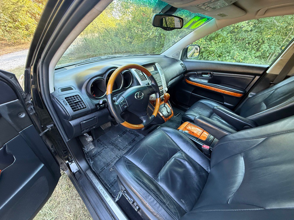 2007 Lexus RX Image 12