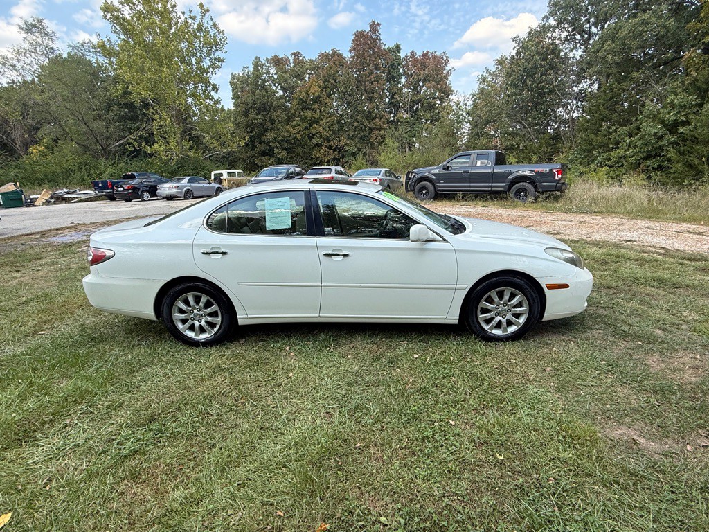 2003 Lexus ES Image 4
