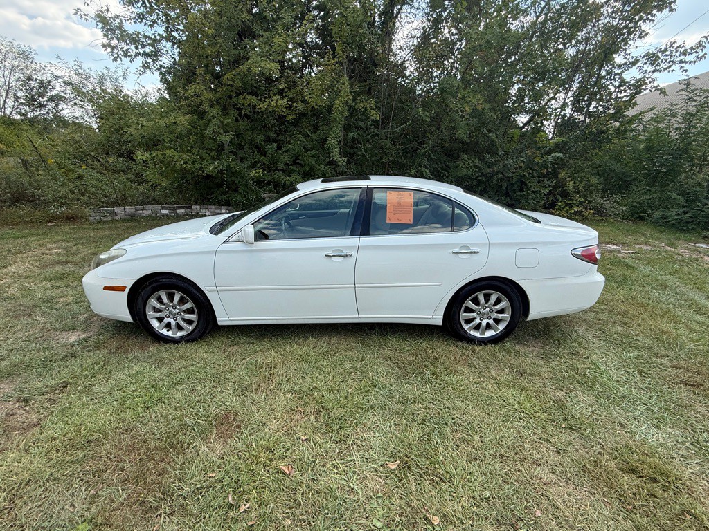 2003 Lexus ES Image 8