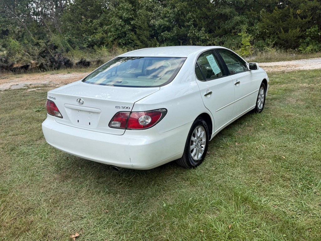 2003 Lexus ES Image 33