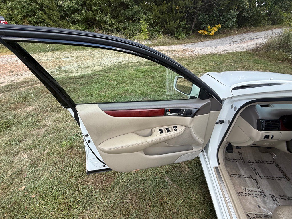 2003 Lexus ES Image 42