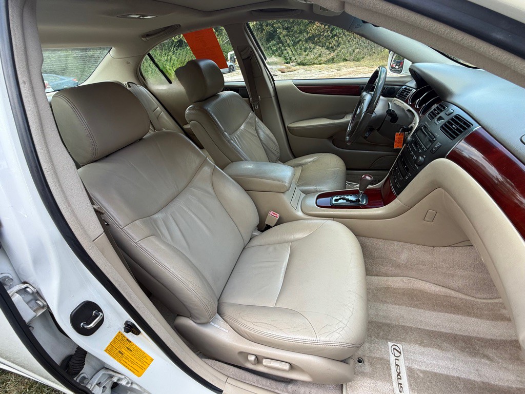 2003 Lexus ES Image 49