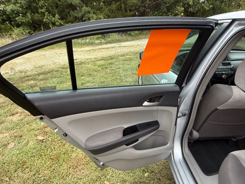 2008 Honda Accord Image 16