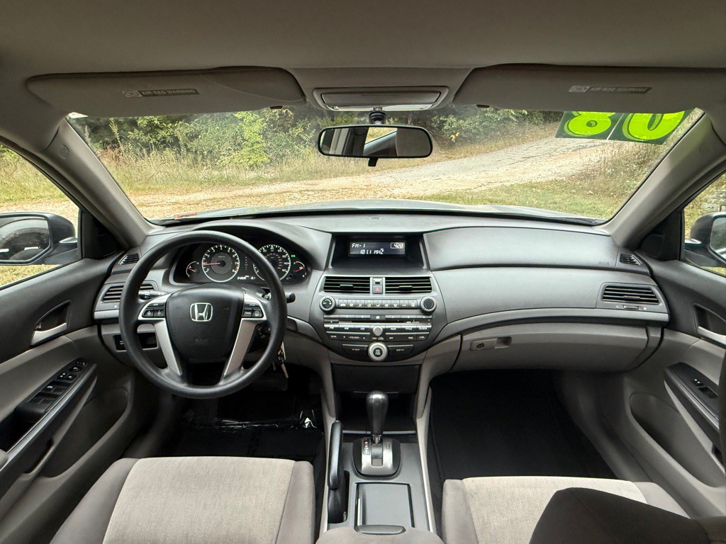 2008 Honda Accord Image 18