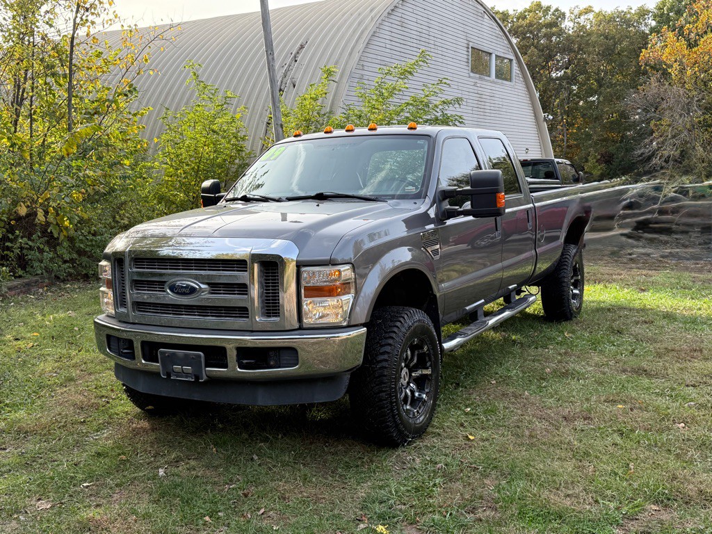 2009 Ford F-350 Image 1