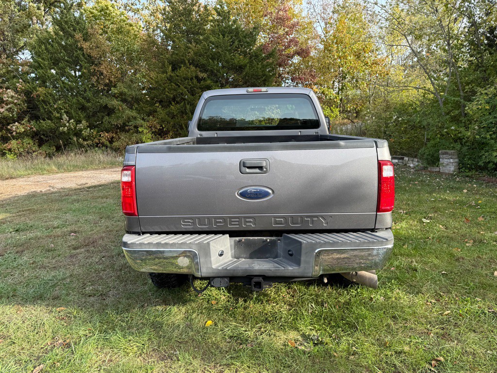 2009 Ford F-350 Image 6