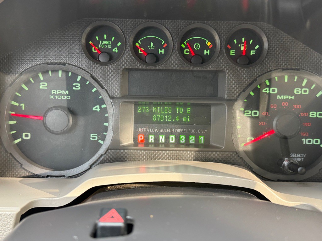 2009 Ford F-350 Image 9