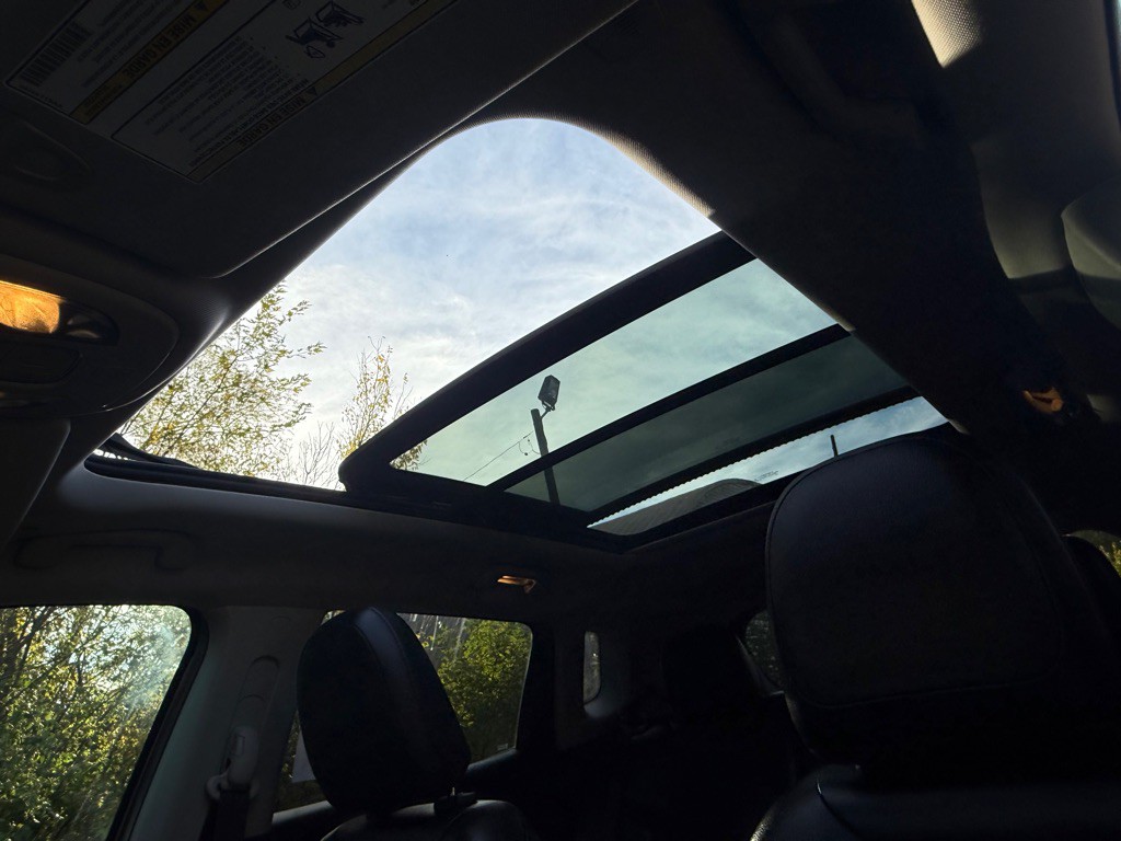 2017 Jeep Compass Image 9