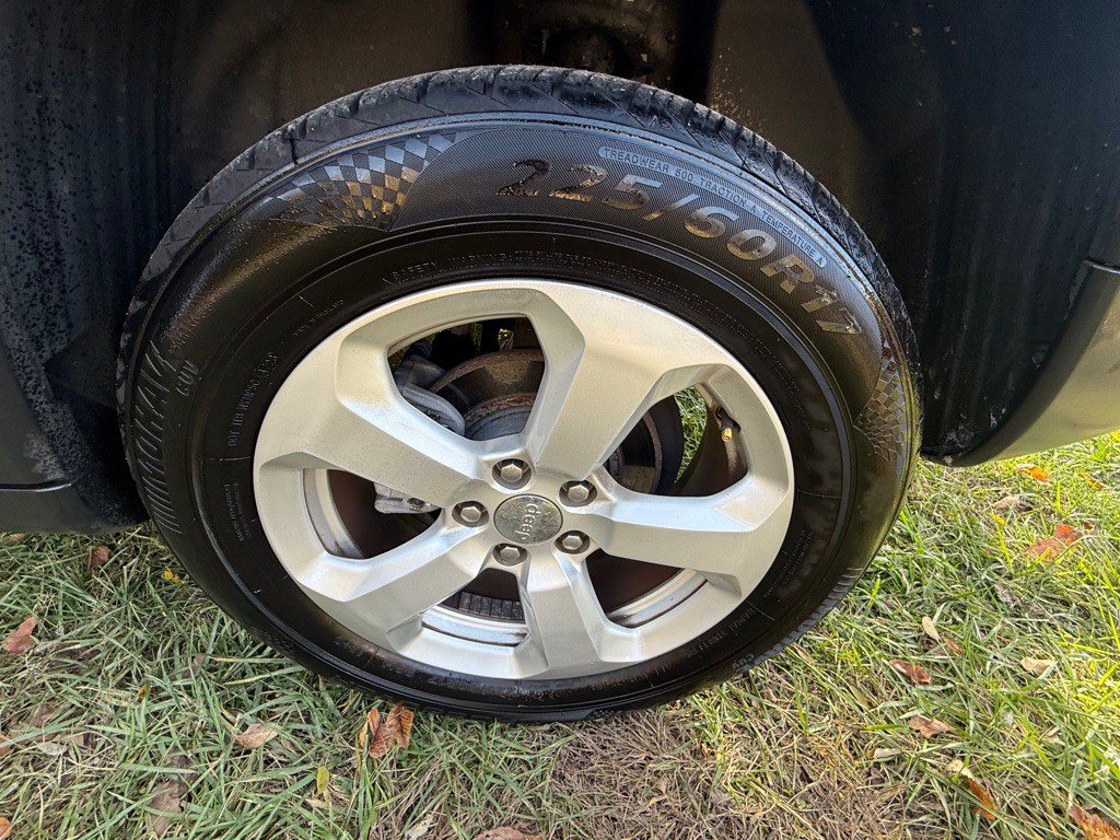 2017 Jeep Compass Image 26