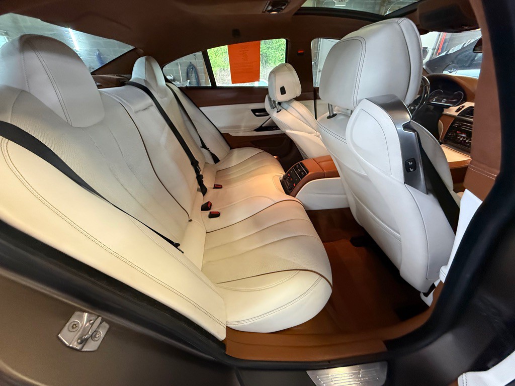 2014 BMW 6 Series Image 22