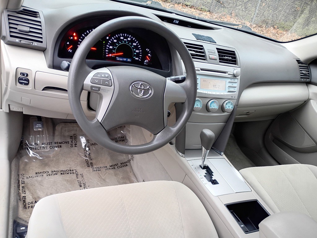 2009 Toyota Camry Image 8