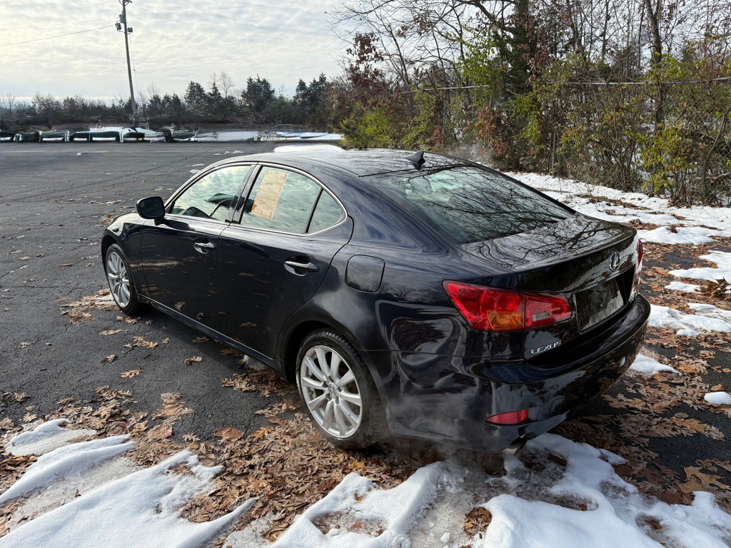 2007 Lexus IS Image 7