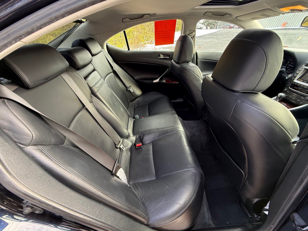 2007 Lexus IS Image 20