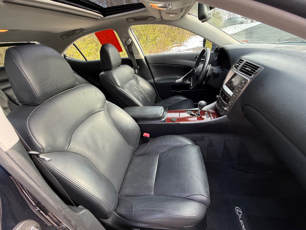 2007 Lexus IS Image 23