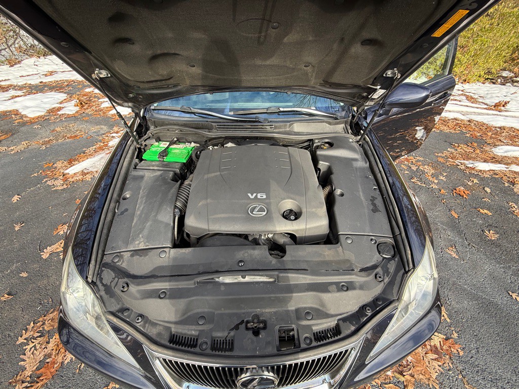 2007 Lexus IS Image 25