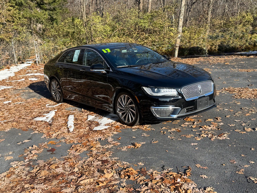 2017 Lincoln MKZ Image 3