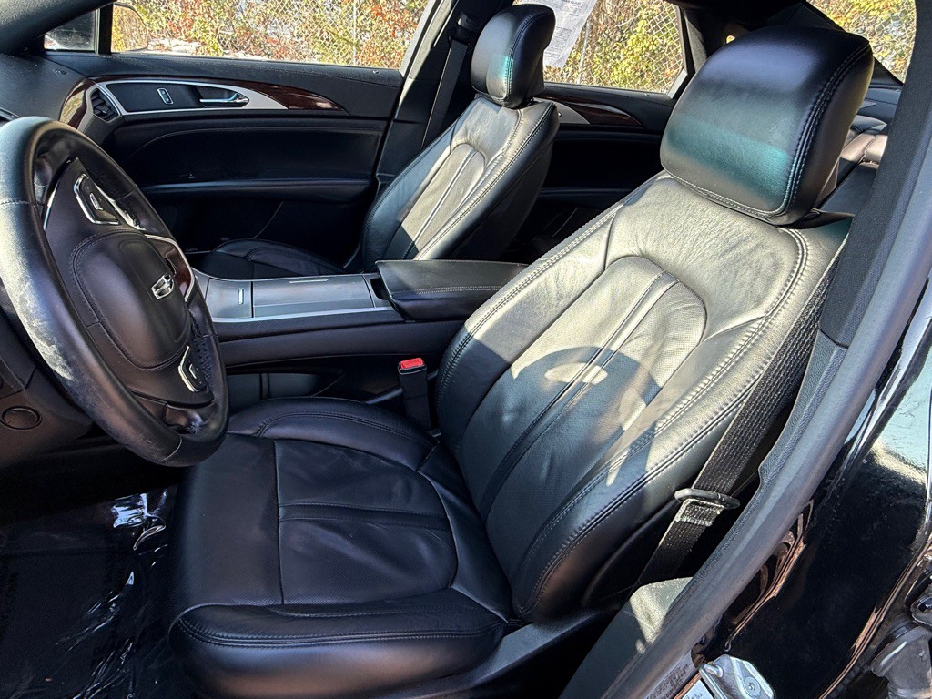 2017 Lincoln MKZ Image 13