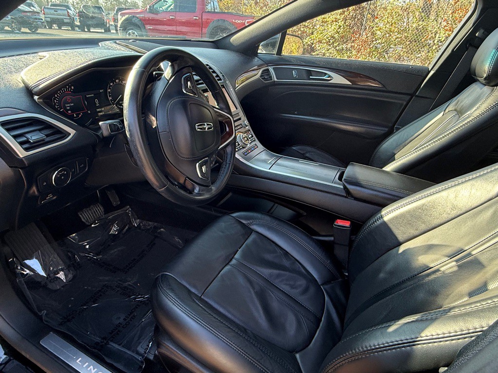 2017 Lincoln MKZ Image 14