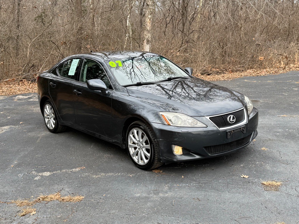 2007 Lexus IS Image 3