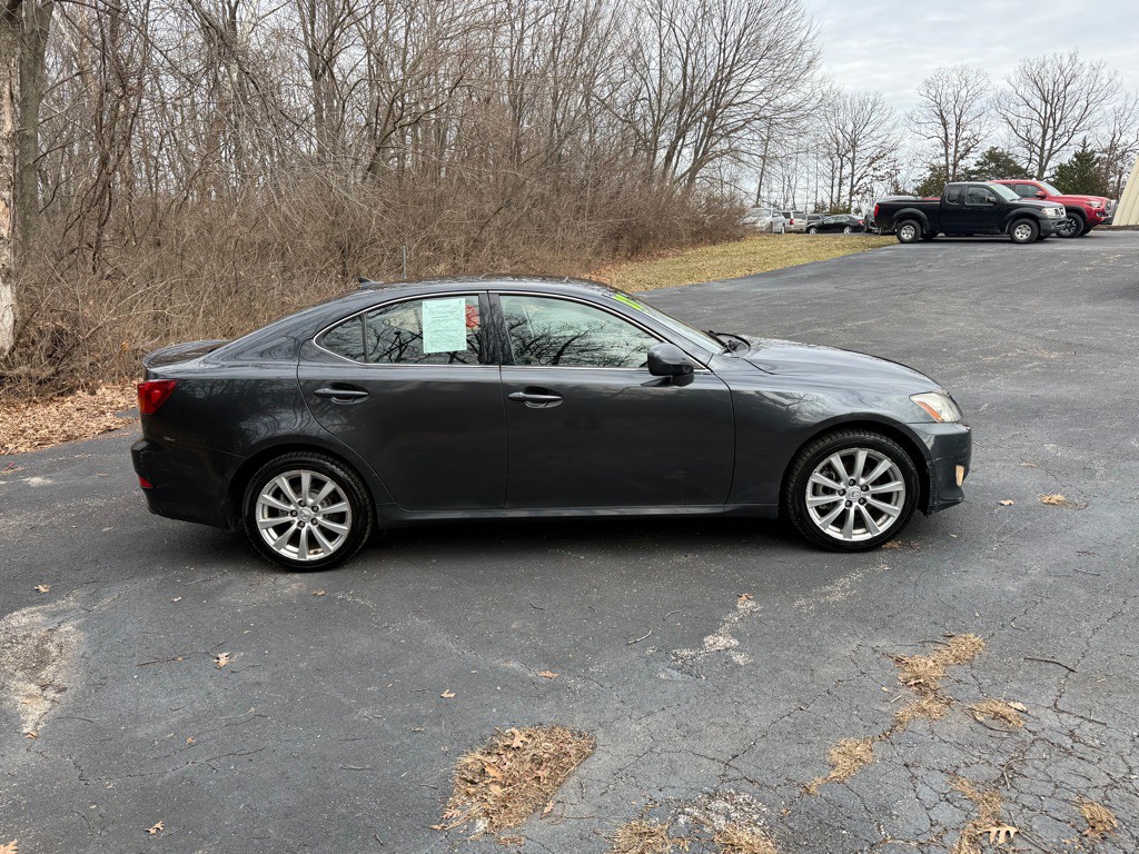 2007 Lexus IS Image 4