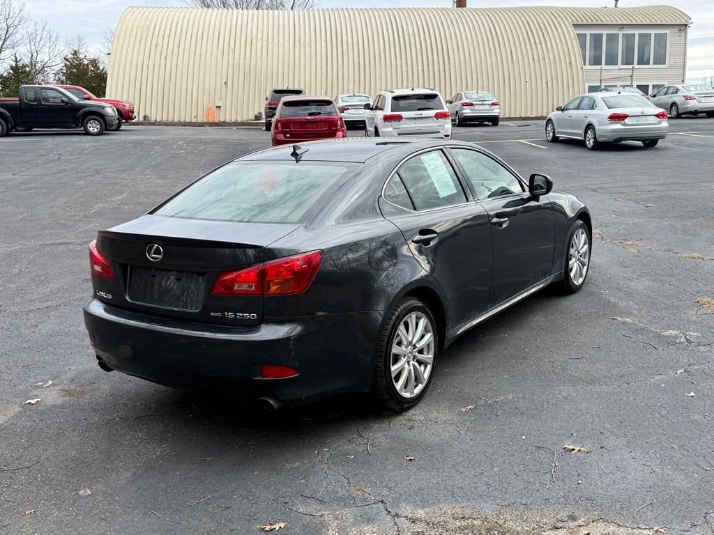 2007 Lexus IS Image 5