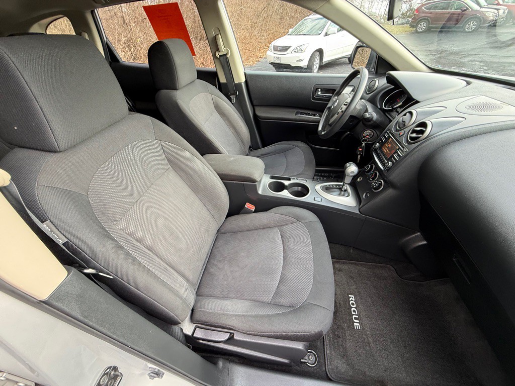 2012 Nissan Rogue Image 21