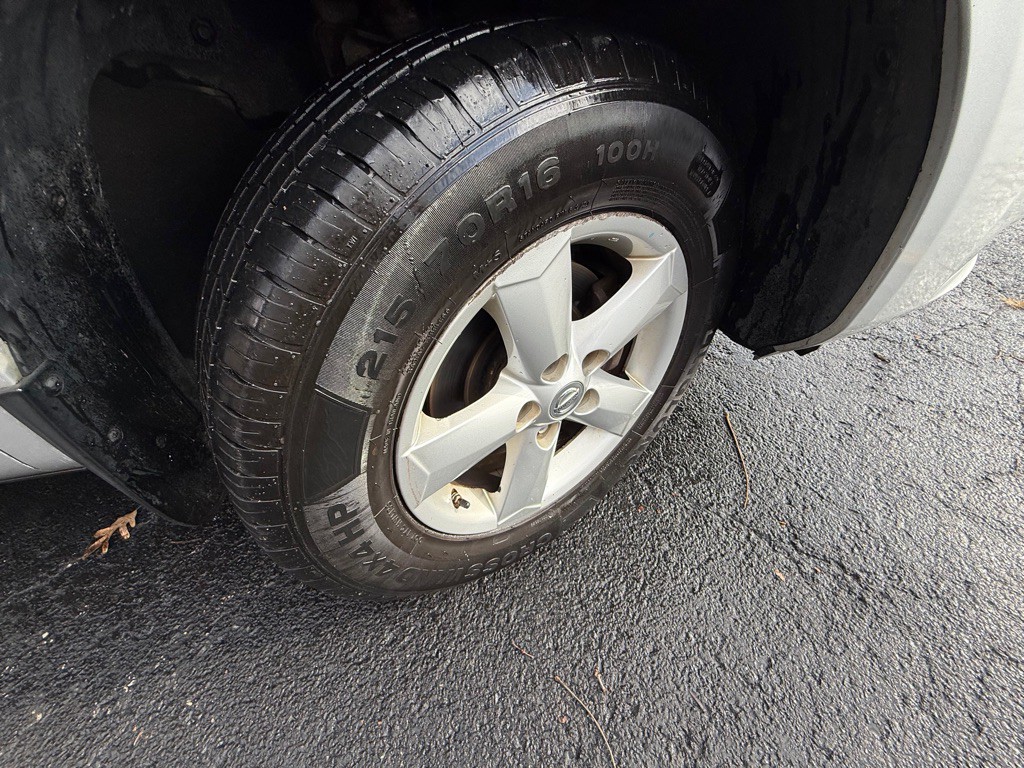 2012 Nissan Rogue Image 25