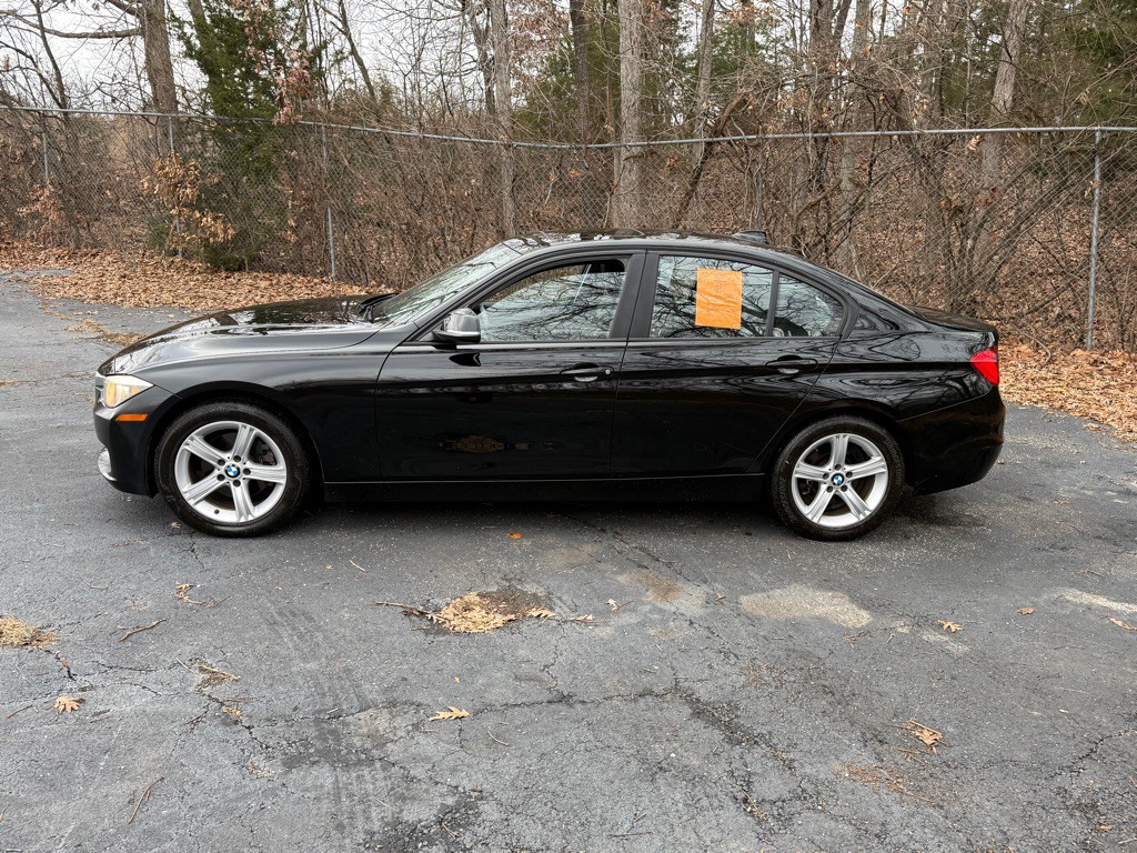 2014 BMW 3 Series Image 4