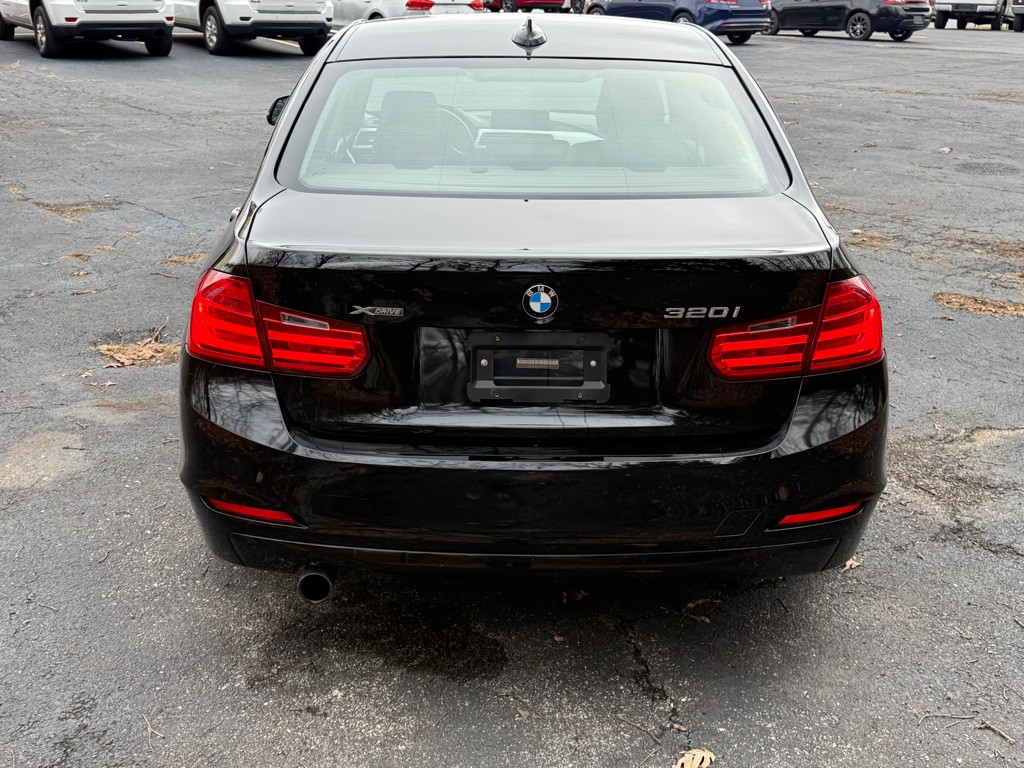 2014 BMW 3 Series Image 6