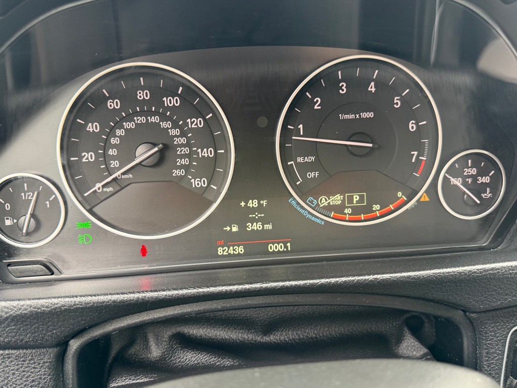 2014 BMW 3 Series Image 9