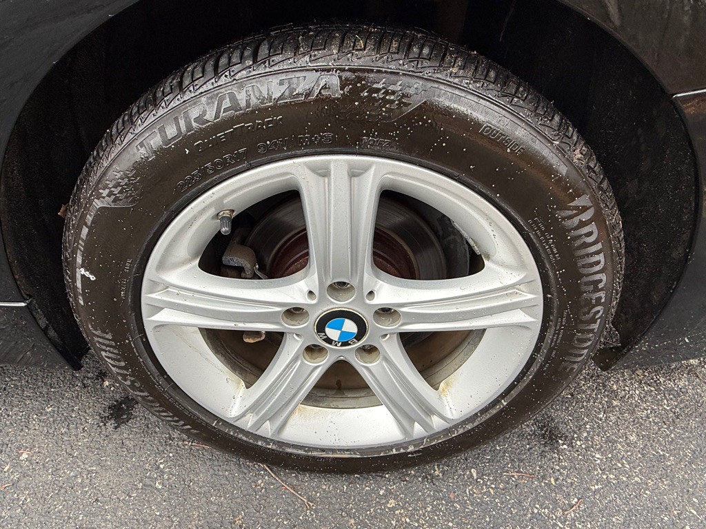 2014 BMW 3 Series Image 27