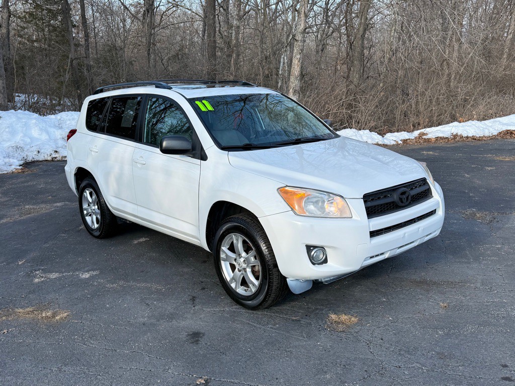 2011 Toyota Rav4 Image 3