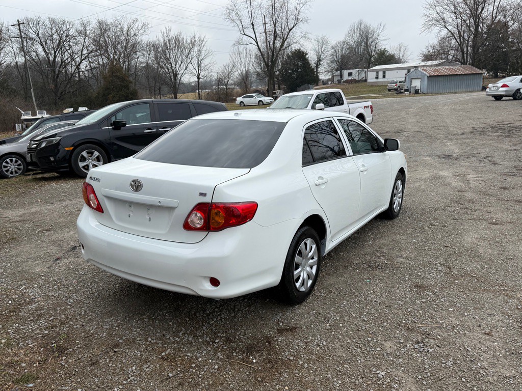 2010 Toyota Corolla Image 5