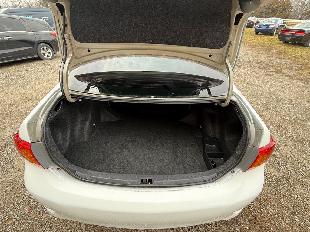 2010 Toyota Corolla Image 14