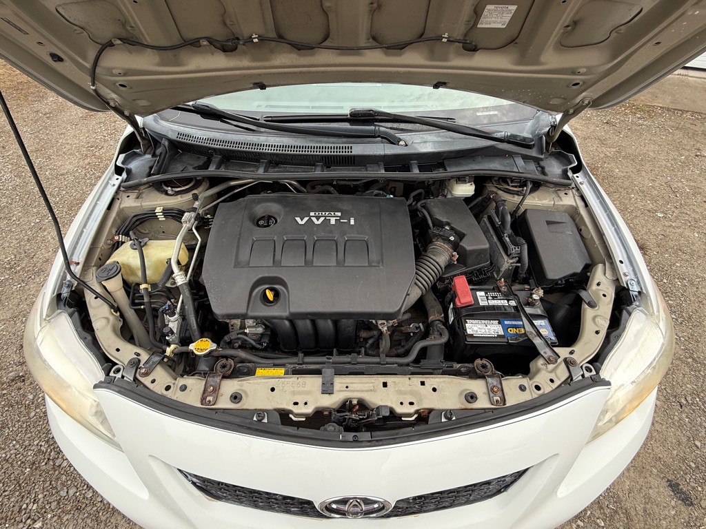 2010 Toyota Corolla Image 21