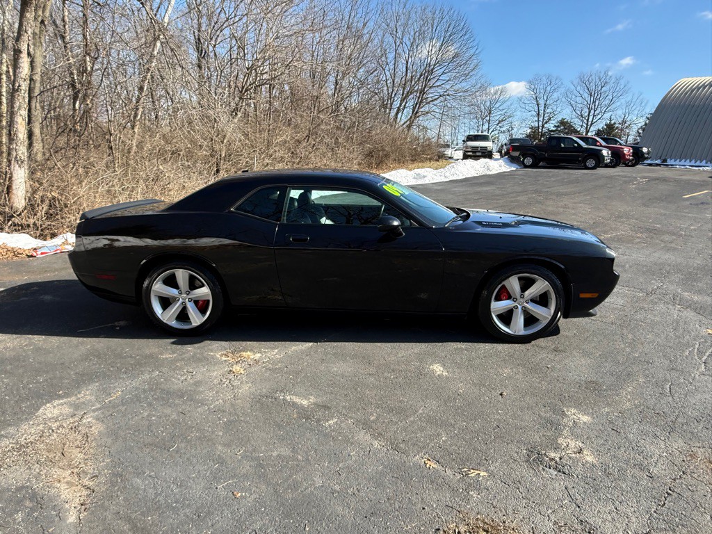 2009 Dodge Challenger Image 4