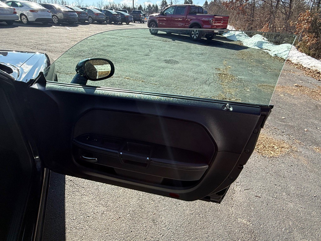 2009 Dodge Challenger Image 19