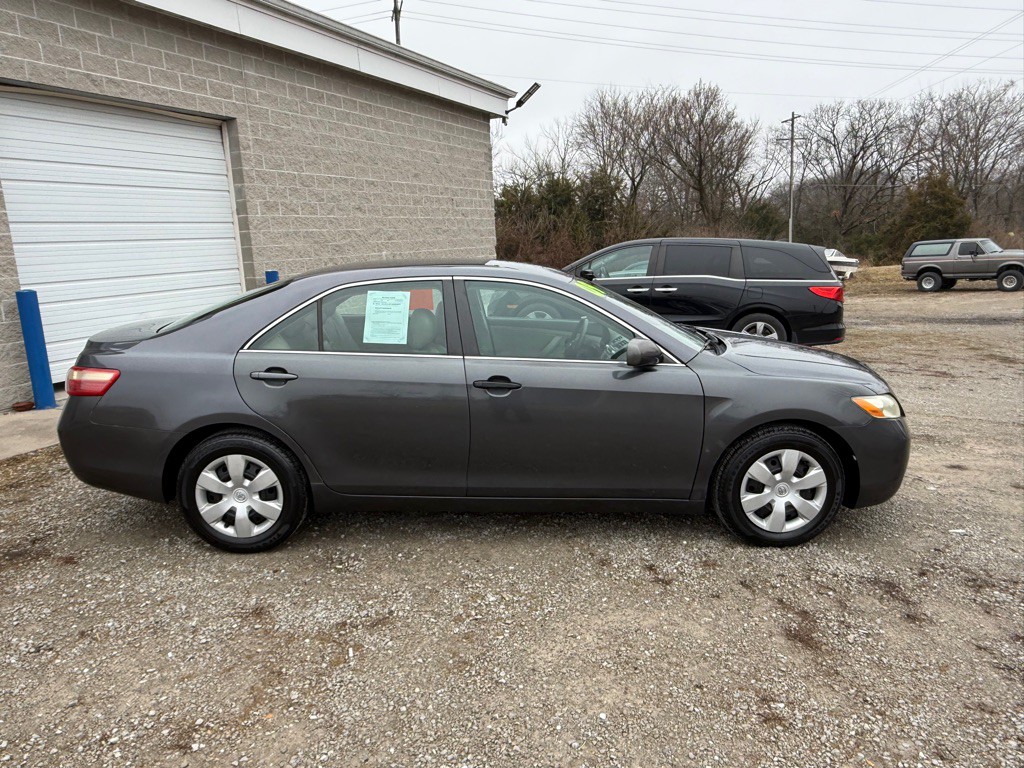 2009 Toyota Camry Image 4