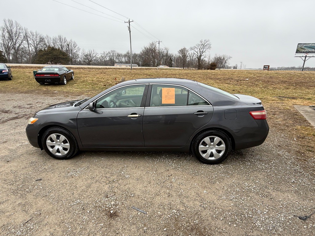 2009 Toyota Camry Image 9