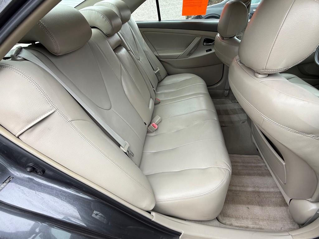 2009 Toyota Camry Image 19