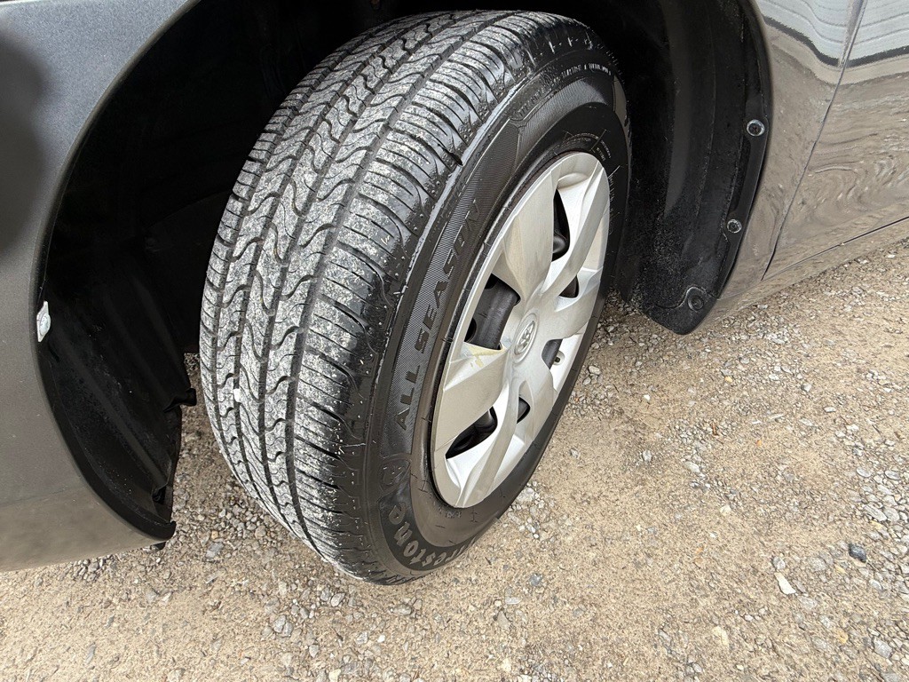 2009 Toyota Camry Image 25