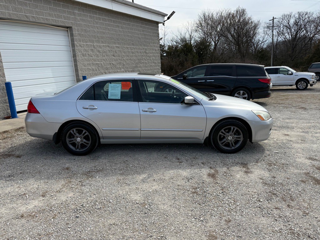 2007 Honda Accord Image 4