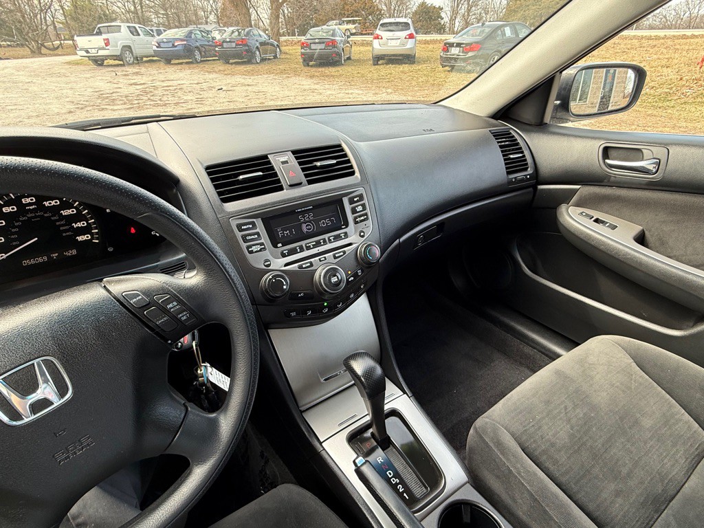 2007 Honda Accord Image 10