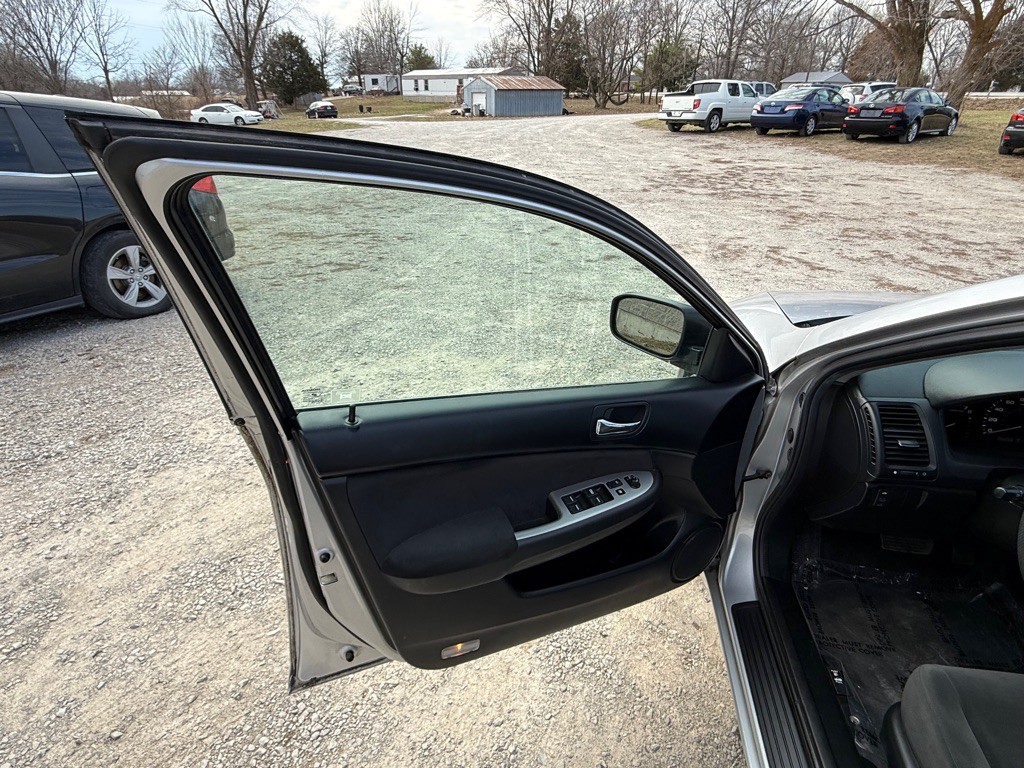 2007 Honda Accord Image 13