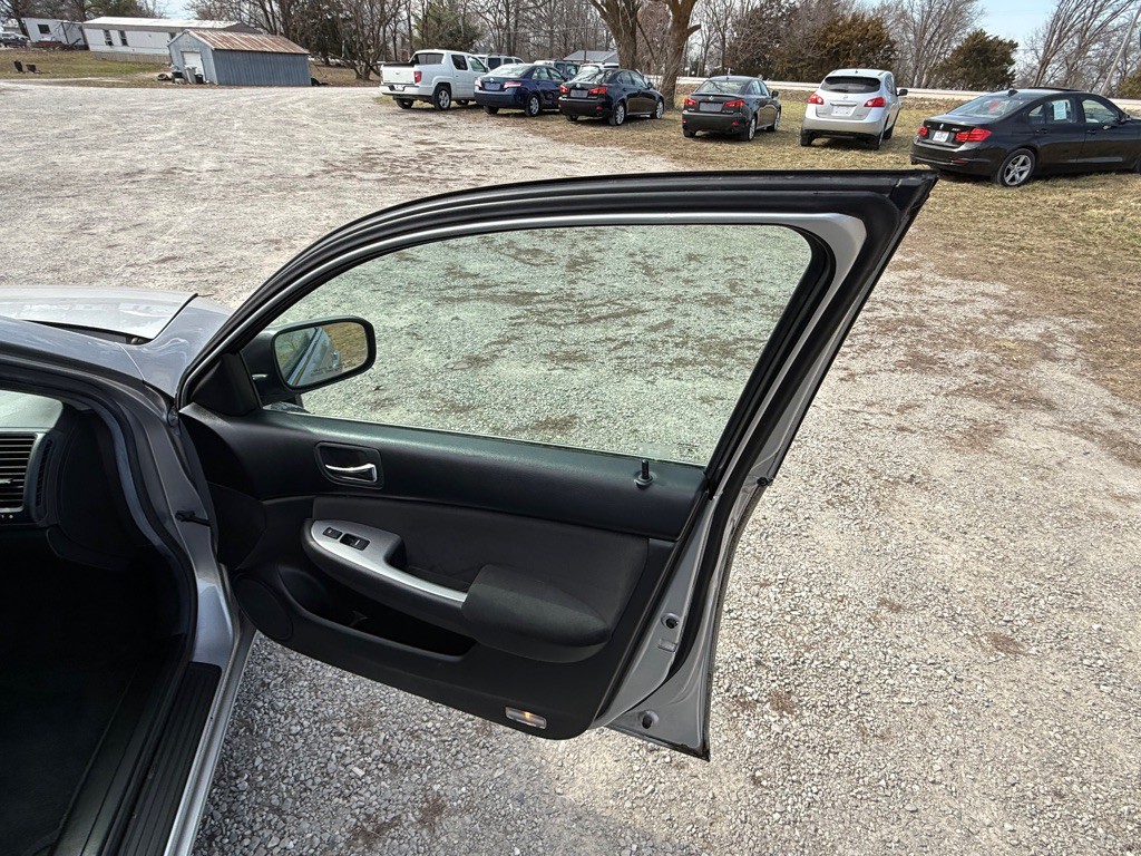 2007 Honda Accord Image 21