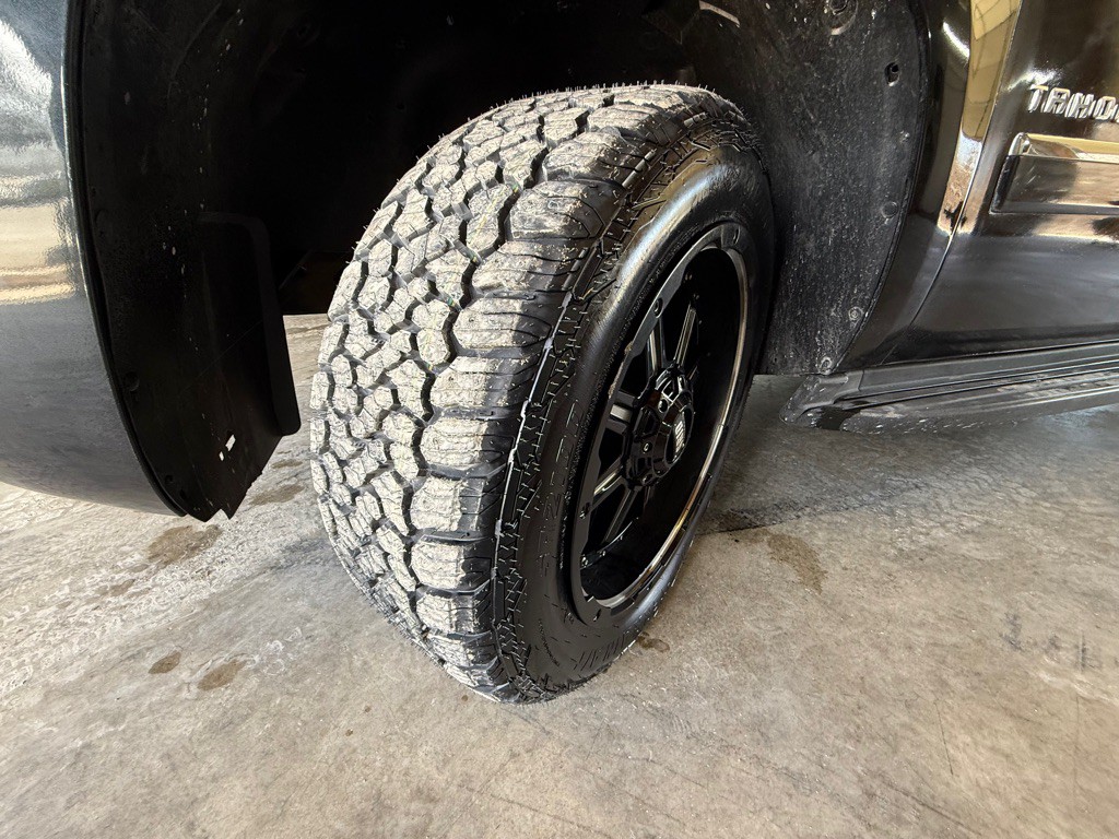 2013 Chevrolet Tahoe Image 24