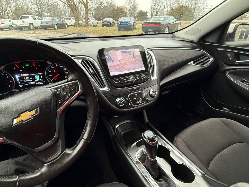2018 Chevrolet Malibu Image 10